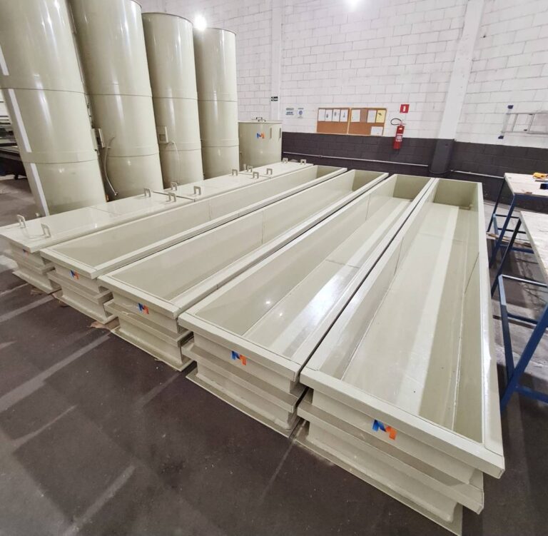 Tanque de Polipropileno Prismático - Meta Industrial