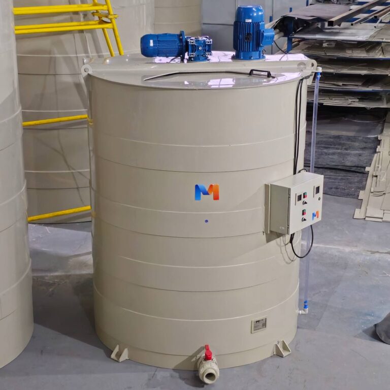 Tanque com Agitador - Híbrido 2 em 1 - Meta Industrial